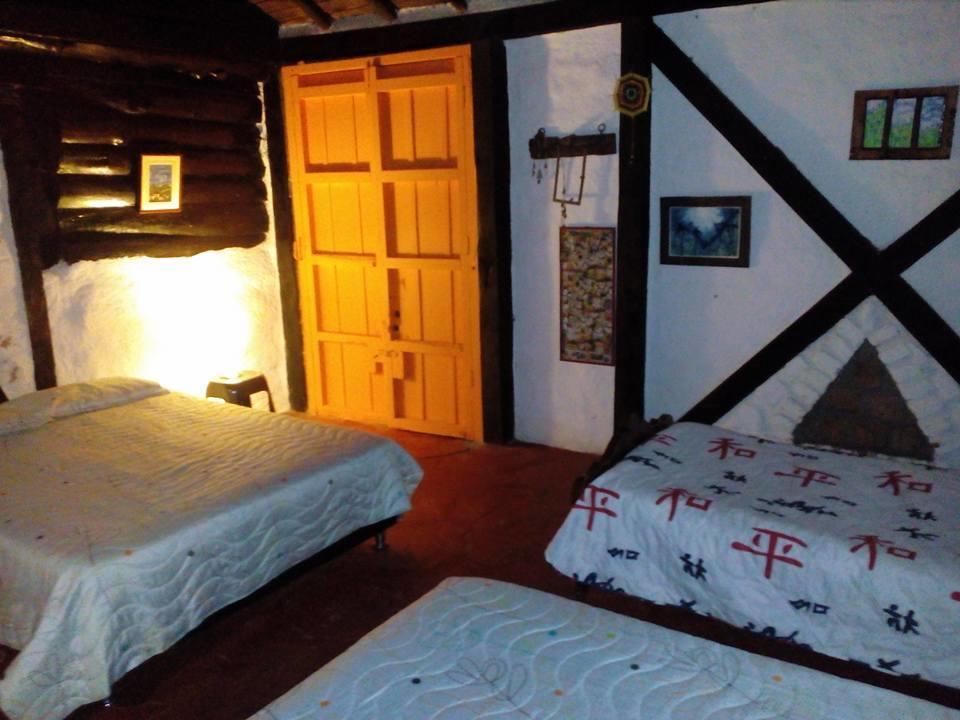 Tarragona Hostal Santa Rosa de Cabal Buitenkant foto